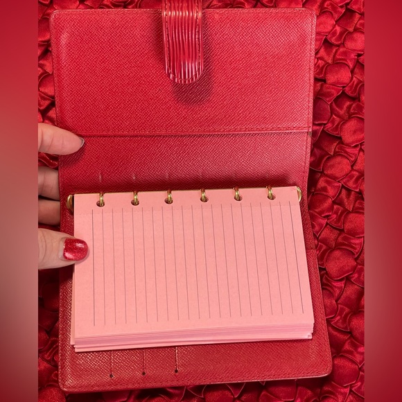 Authentic LOUIS VUITTON Red Epi Agenda cover/Wallet - Picture 7 of 13